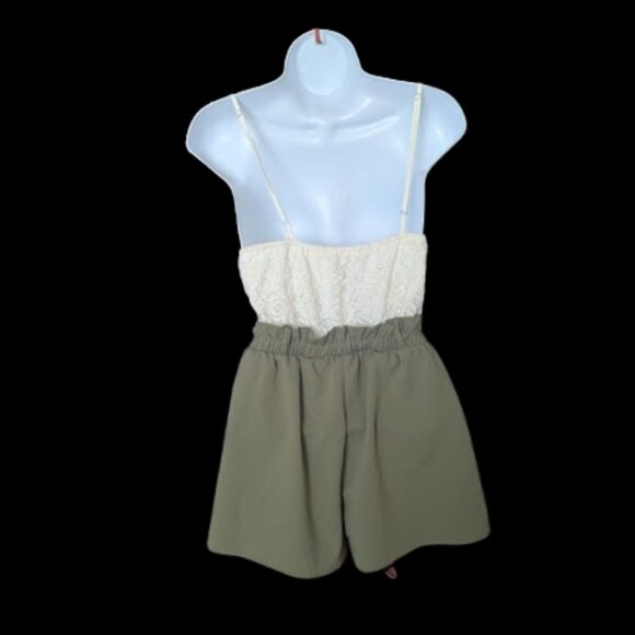 White and Khaki Romper Size Medium - Picture 4 of 4